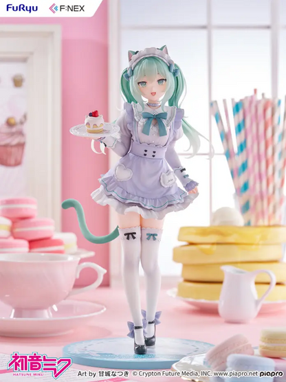 Hatsune Miku x Amashiro Natsuki 1/7 Scale Figure